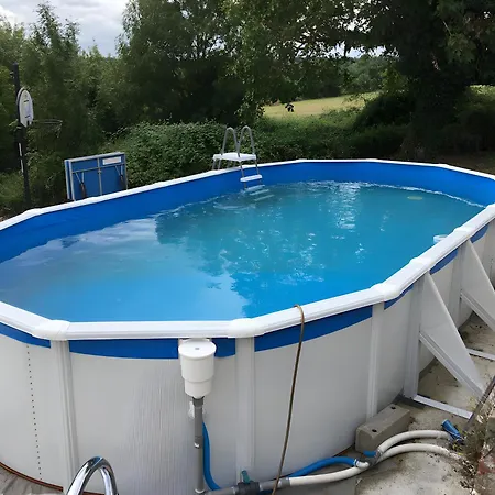 Bourdeverre D'hotes Bed and breakfast 3*