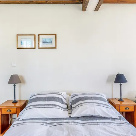 Bourdeverre D'hotes Sanxay